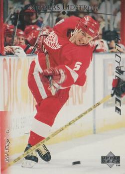 1995-96 Upper Deck - Electric Ice #34 Nicklas Lidstrom Front