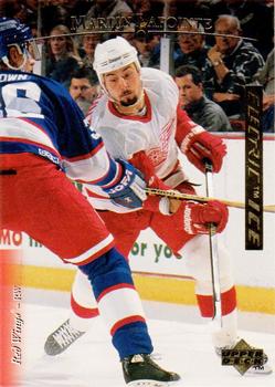 1995-96 Upper Deck - Electric Ice Gold #200 Martin Lapointe Front