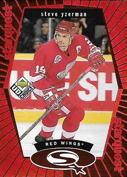 1998-99 UD Choice - StarQuest Red #SQ18 Steve Yzerman Front