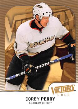 2009-10 Upper Deck Victory - Gold #4 Corey Perry Front