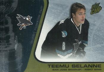 2002-03 Pacific Quest for the Cup - Gold #87 Teemu Selanne Front