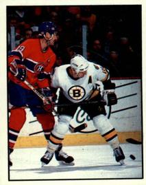1988-89 Panini Stickers #195 Boston Bruins Front