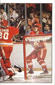 1989-90 Panini Hockey Stickers #7 Calgary / Chicago Action Front