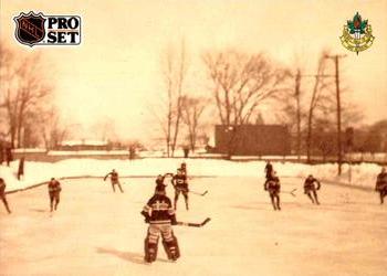 1991-92 Pro Set French #589 Les Canadiens de Montréal s'entraînent en plein air (Montreal Canadiens Practice) Front