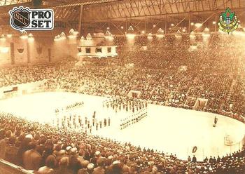 1991-92 Pro Set French #592 Soirée d'inaguration au Maple Leaf Gardens (Opening Night at Maple Leaf Gardens) Front