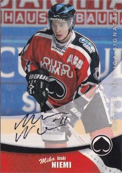 2004-05 Cardset Finland - Autographs Signature Plus #NNO Mika Niemi Front