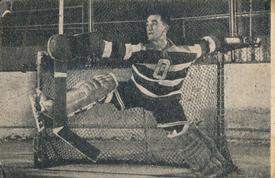 1952-53 St. Lawrence Sales (QSHL) #70 Ray Frederick Front