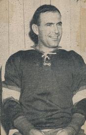 1952-53 St. Lawrence Sales (QSHL) #76 Pete Wywrot Front