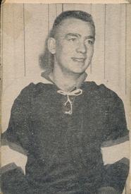 1952-53 St. Lawrence Sales (QSHL) #85 Pete Wright Front