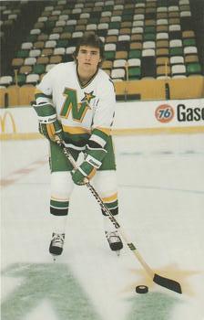 1983-84 Minnesota North Stars Postcards #NNO Neal Broten Front