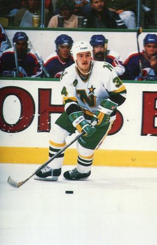 1987-88 Minnesota North Stars Postcards #NNO Mike Berger Front