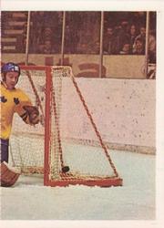 1970-71 Williams Hockey (Swedish) #120 Sweden vs. USSR Front