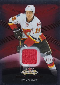 2015-16 Fleer Showcase - Red Glow #34 Johnny Gaudreau Front