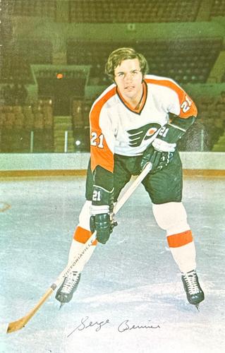 1970-71 Philadelphia Flyers Postcards #NNO Serge Bernier Front