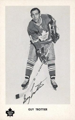 1970-71 Toronto Maple Leafs #NNO Guy Trottier Front
