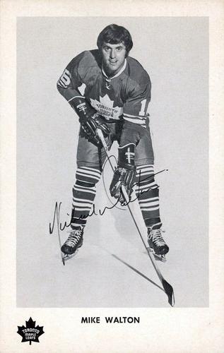 1970-71 Toronto Maple Leafs #NNO Mike Walton Front