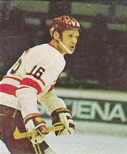1972-73 Williams Jaakiekko (Finnish) #31 Vladimir Petrov Front