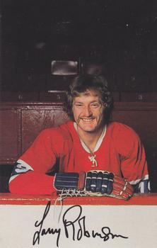 1974-75 Montreal Canadiens Postcards #NNO Larry Robinson Front