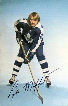 1974-75 Toronto Maple Leafs Postcards #NNO Lyle Moffat Front