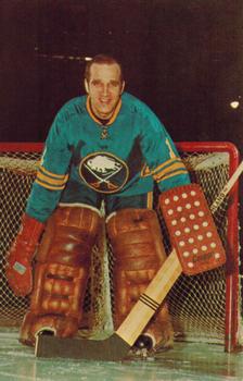 1971-72 Buffalo Sabres Postcards #82270-C Roger Crozier Front