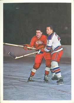 1963-64 Toronto Star Hockey Stars In Action #NNO Doug Harvey Front