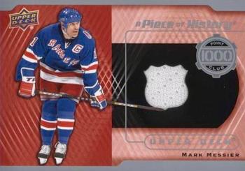2016-17 Upper Deck - A Piece of History 1,000 Point Club #PC-MM Mark Messier Front