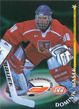 1998-99 OFS #227 Dominik Hasek Front