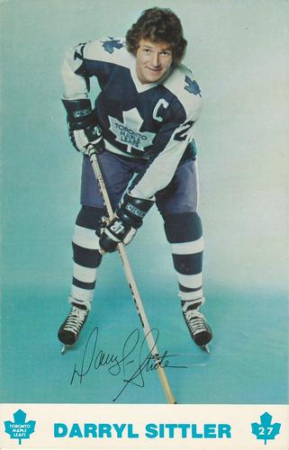 1976-77 Toronto Maple Leafs Postcards #NNO Darryl Sittler Front