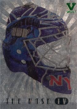 2015-16 In The Game Final Vault - 2006-07 In The Game Between The Pipes - The Mask IV Silver (Green Vault Stamp) #M-36 Henrik Lundqvist Front