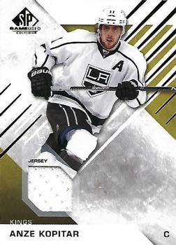 2016-17 SP Game Used - Gold Material #8 Anze Kopitar Front