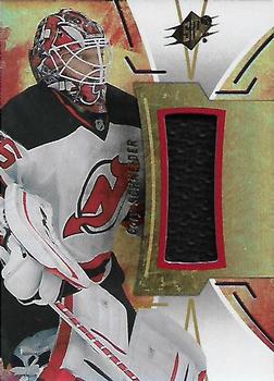2016-17 SPx - Material Red #26 Cory Schneider Front