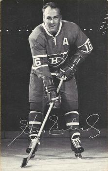 1968-69 Montreal Canadiens #NNO Henri Richard Front