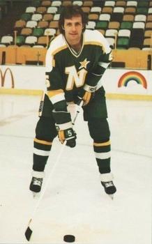 1981-82 Minnesota North Stars Postcards #13 Brad Maxwell Front