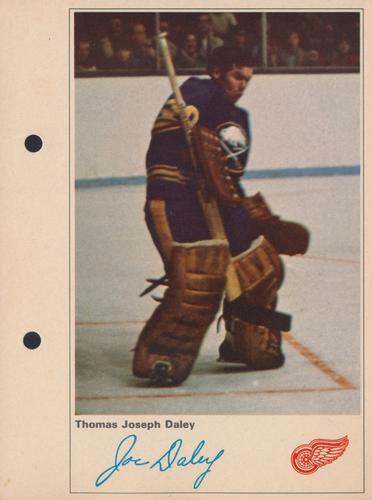 1971-72 Toronto Sun NHL Action Players #NNO Thomas Joseph Daley Front