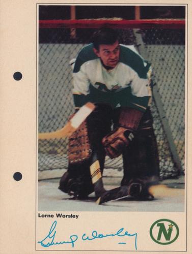 1971-72 Toronto Sun NHL Action Players #NNO Lorne Worsley Front