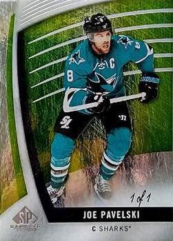 2017-18 SP Game Used - Green Storm #12 Joe Pavelski Front