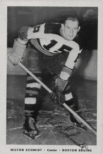 1938-39 Larus & Brothers Boston Bruins Photos #NNO Milton Schmidt Front