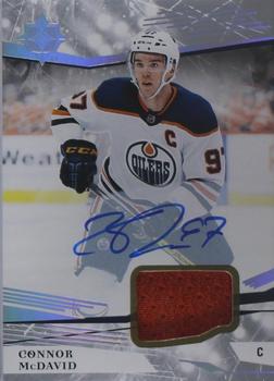 2017-18 Upper Deck Ultimate Collection - Auto Jersey #10 Connor McDavid Front