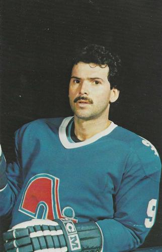 1981-82 Quebec Nordiques Postcards #NNO Real Cloutier Front