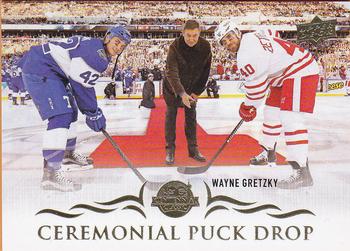 2018-19 Upper Deck - Ceremonial Puck Drop #CPD-6 Wayne Gretzky Front