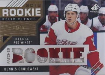 2018-19 SP Game Used - 2018 Rookie Relic Blends Patch #RRB-DC Dennis Cholowski Front