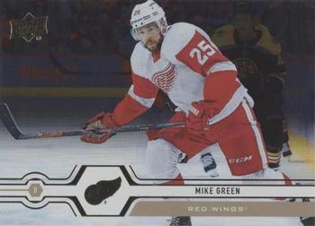 2019-20 Upper Deck - Silver Foil #32 Mike Green Front