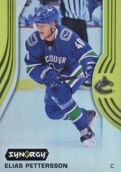 2019-20 Upper Deck Synergy - Green #28 Elias Pettersson Front