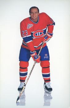 1992-93 Montreal Canadiens #NNO Brian Bellows Front