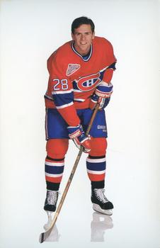 1992-93 Montreal Canadiens #NNO Eric Desjardins Front