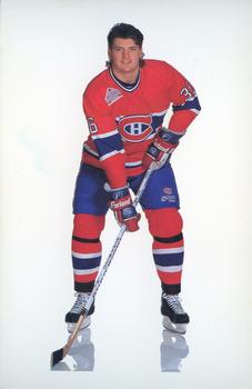 1992-93 Montreal Canadiens #NNO Todd Ewen Front