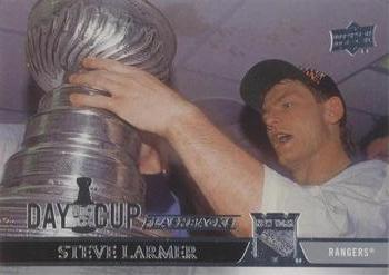 2020-21 Upper Deck - Day With The Cup Flashbacks #DCF-7 Steve Larmer Front