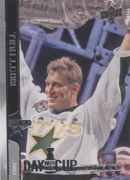 2020-21 Upper Deck - Day With The Cup Flashbacks #DCF-3 Brett Hull Front
