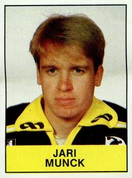 1985-86 Panini Hockey Elitserien (Swedish) Stickers #5 Jari Munck Front