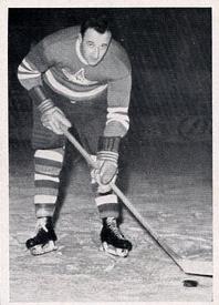 1955 Kiddy Gum Eishockey-Weltmeisterschaft #14 Vladimir Zabrodsky Front